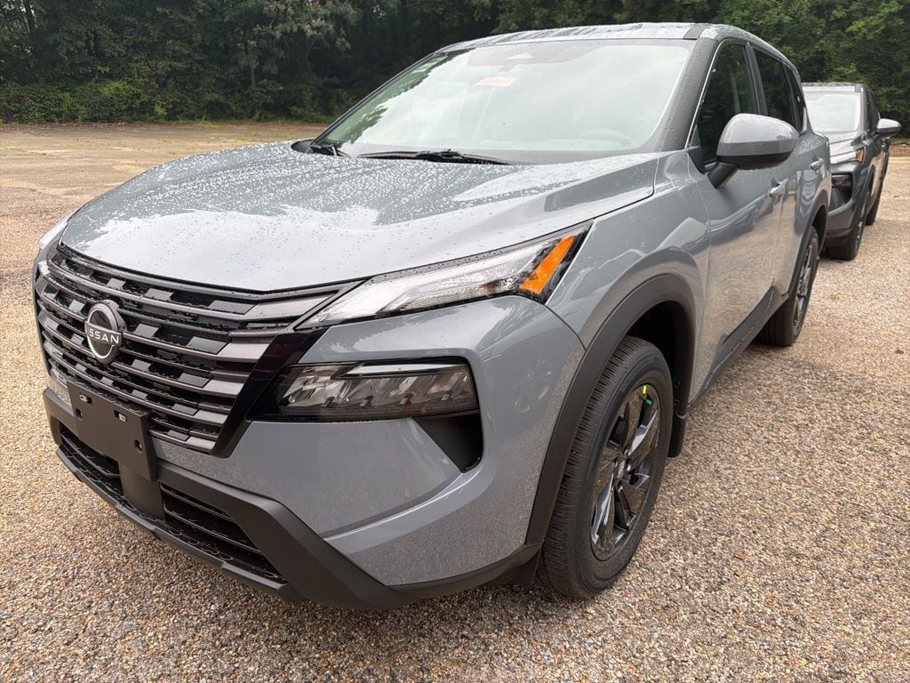 2026 Nissan Rogue SV FWD's photo