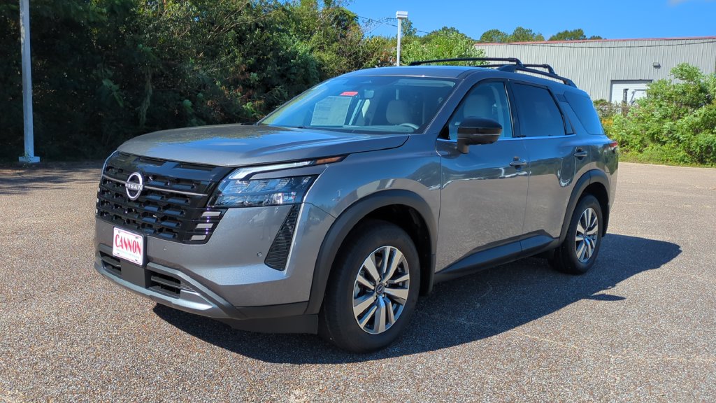 New 2026 Nissan Pathfinder SL SUV