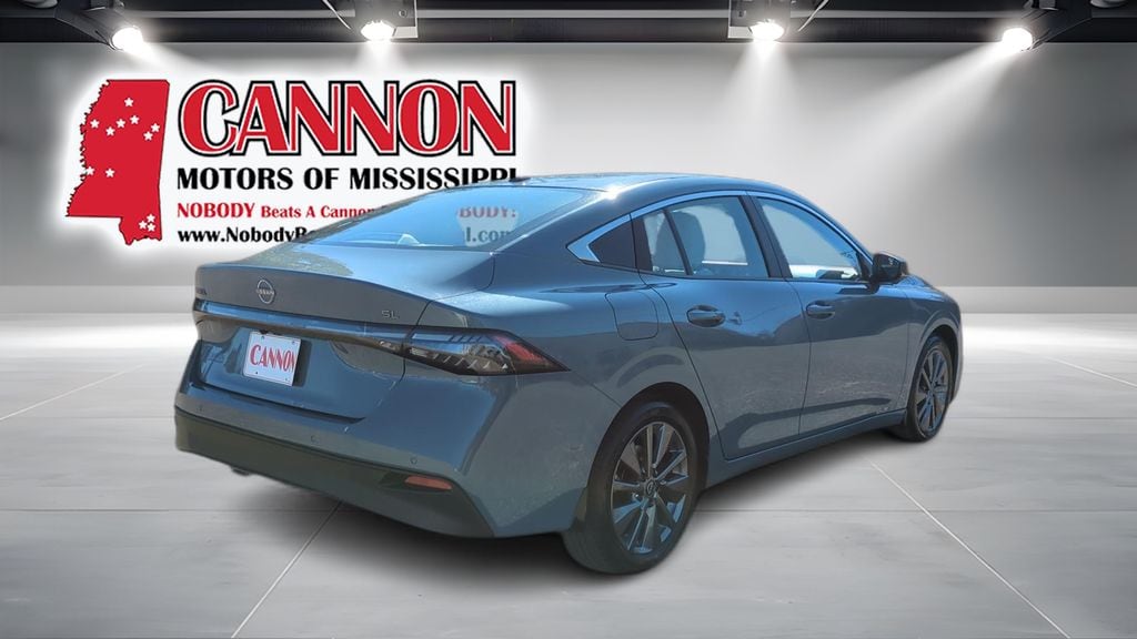 2026 Nissan Sentra SL - Photo 5
