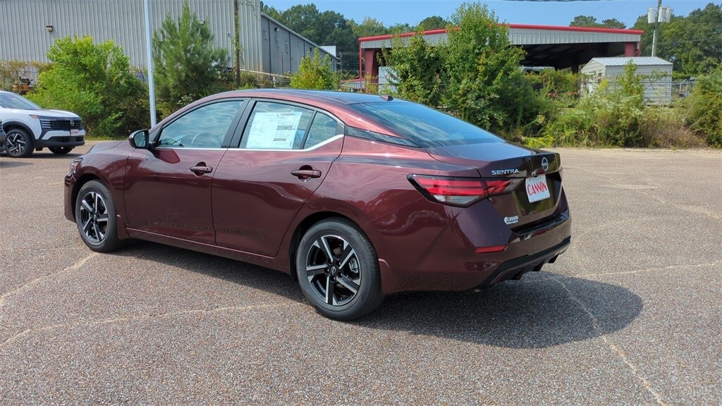 2025 Nissan Sentra SV photo 3