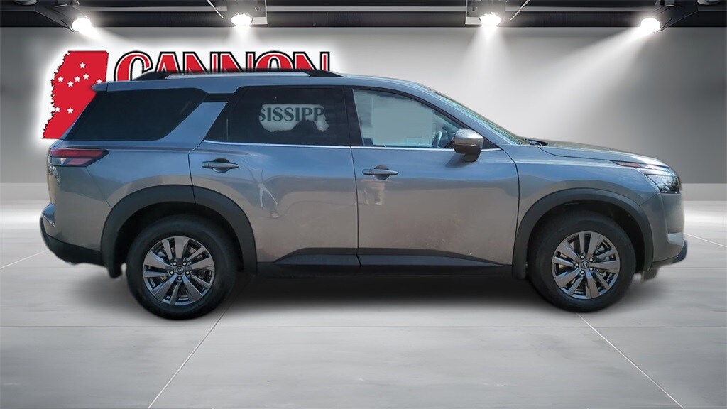 New 2025 Nissan Pathfinder SV SUV