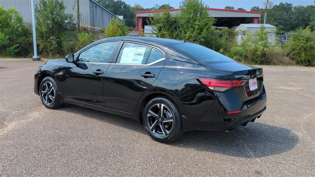 2025 Nissan Sentra SV photo 2