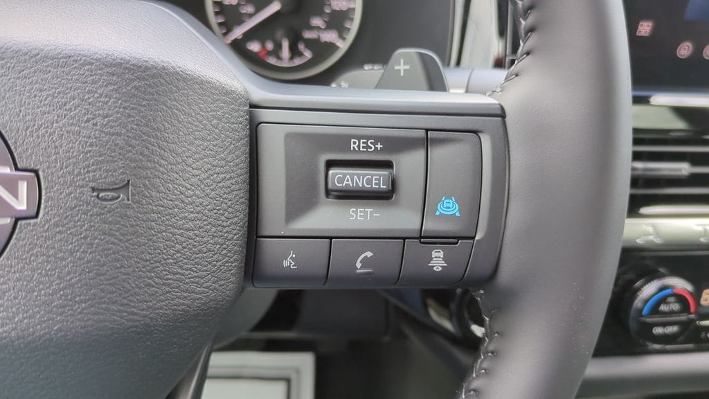 2026 Nissan Pathfinder SV - Photo 23