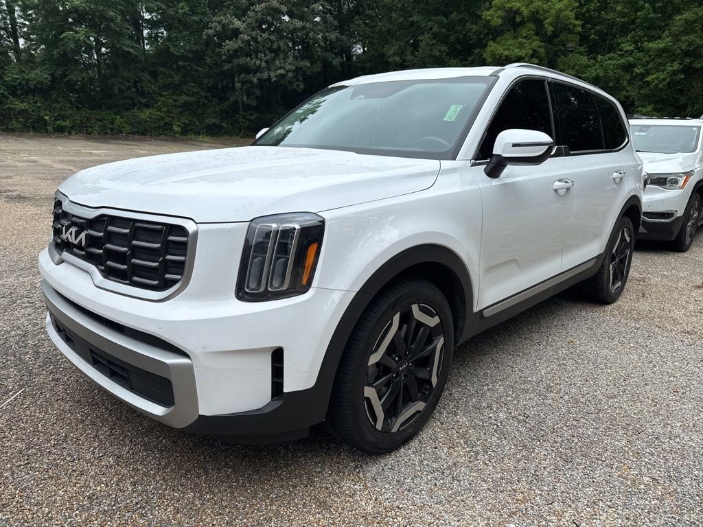 Used 2024 Kia Telluride S SUV