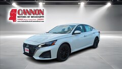 2025 Nissan Altima SV Sedan