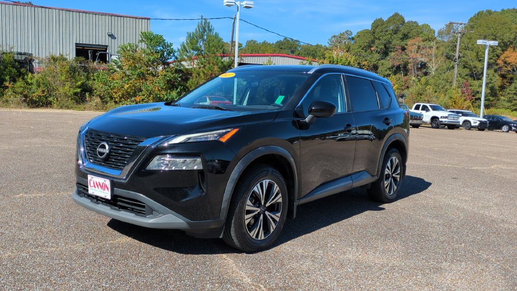 Used 2023 Nissan Rogue SV SUV
