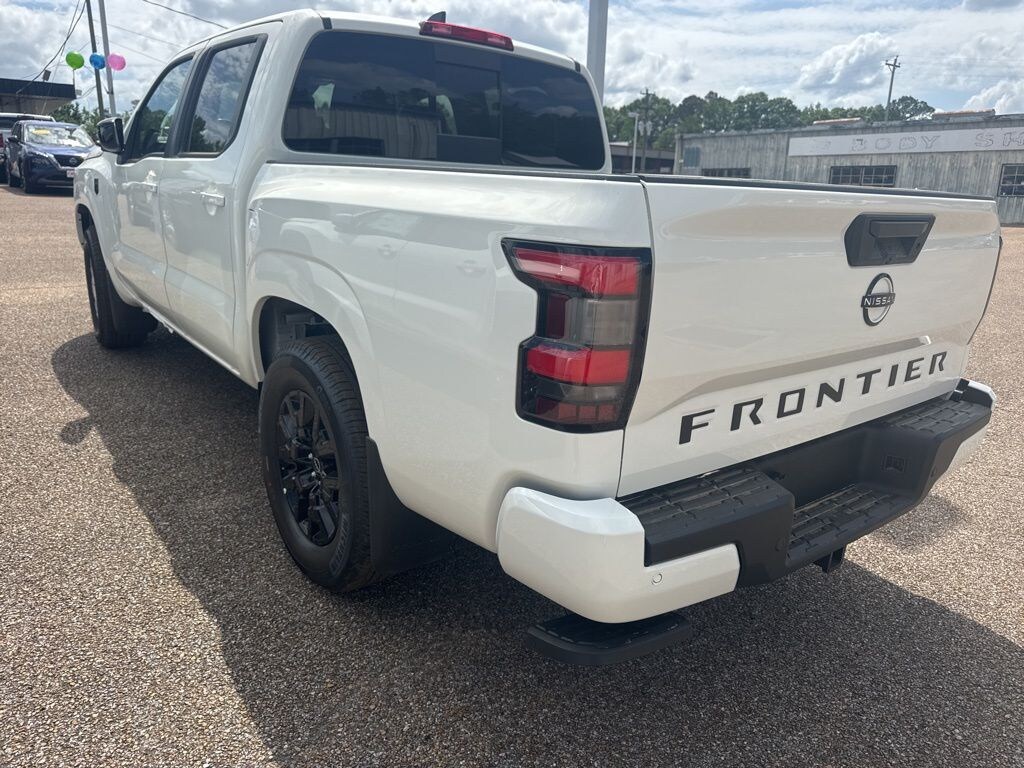 New 2026 Nissan Frontier SV Truck Crew Cab