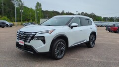 2026 Nissan Rogue Platinum SUV