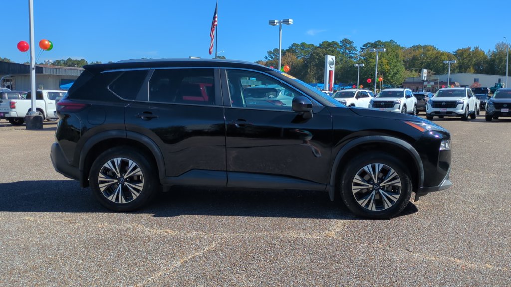 Used 2023 Nissan Rogue SV SUV