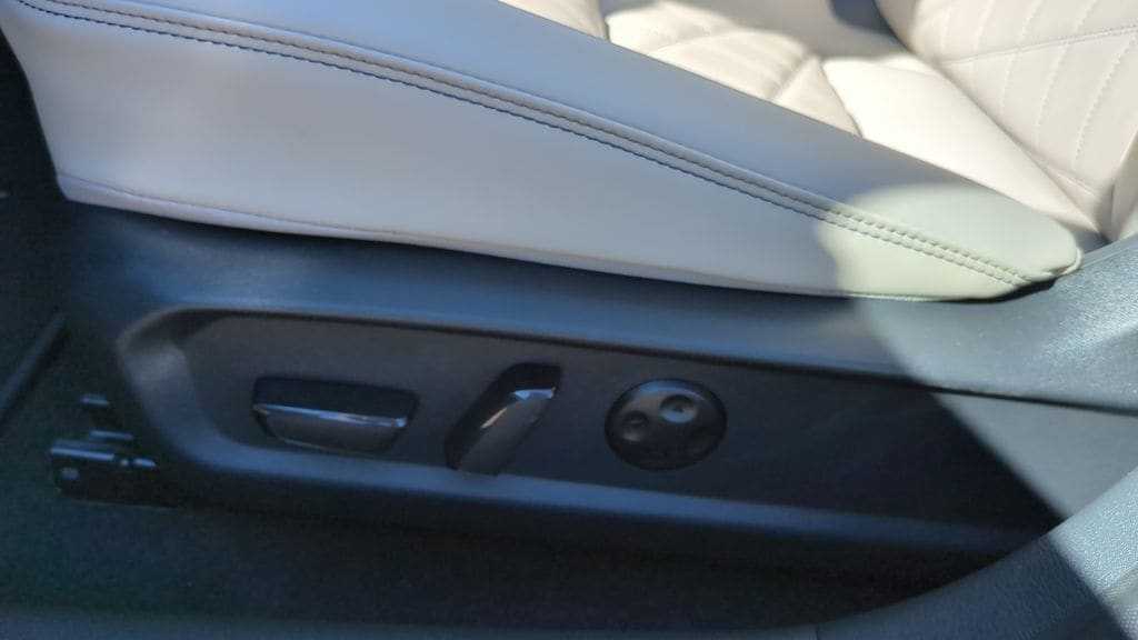 2026 Nissan Sentra SL - Photo 11