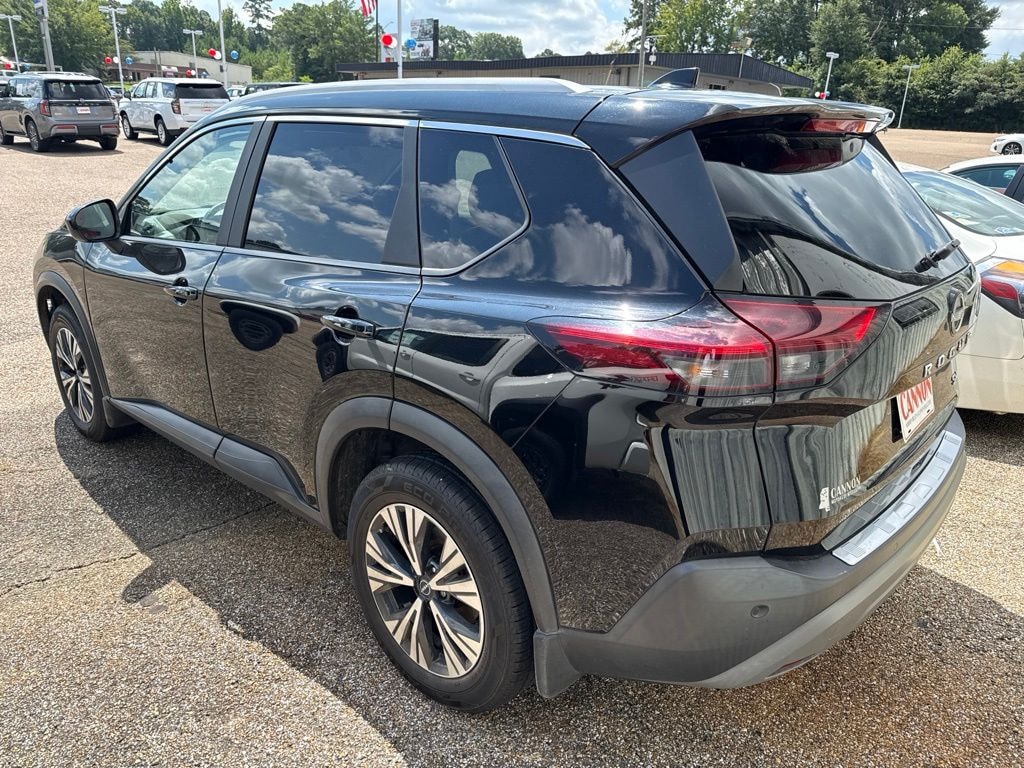 Used 2023 Nissan Rogue SV SUV