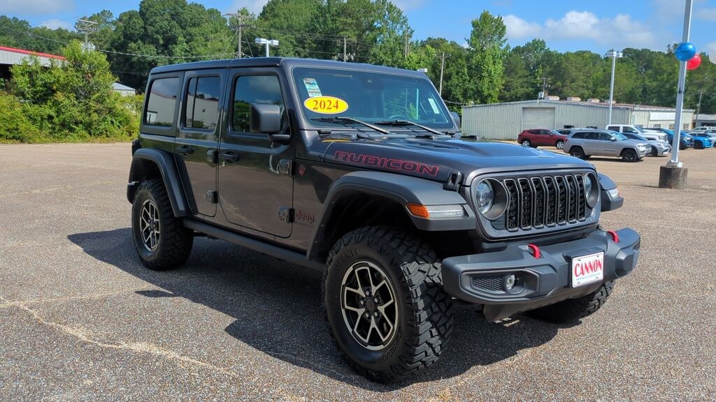 Used 2024 Jeep Wrangler Rubicon SUV