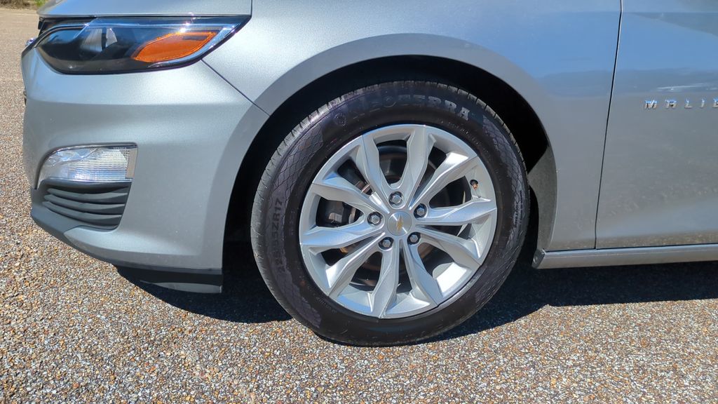 2024 Chevrolet Malibu 1LT - Photo 10