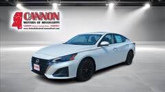 2025 Nissan Altima SV Sedan