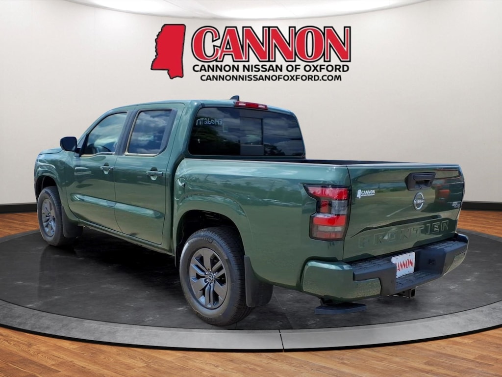 New 2026 Nissan Frontier SV Truck Crew Cab