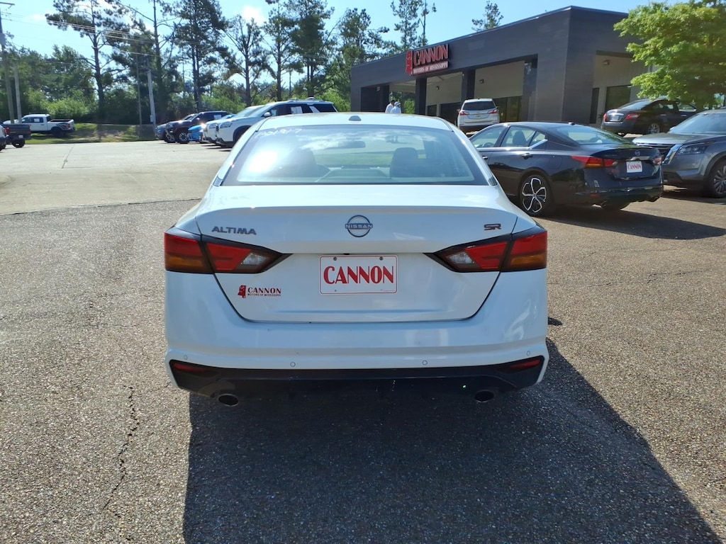 Used 2024 Nissan Altima 2.5 SR Sedan