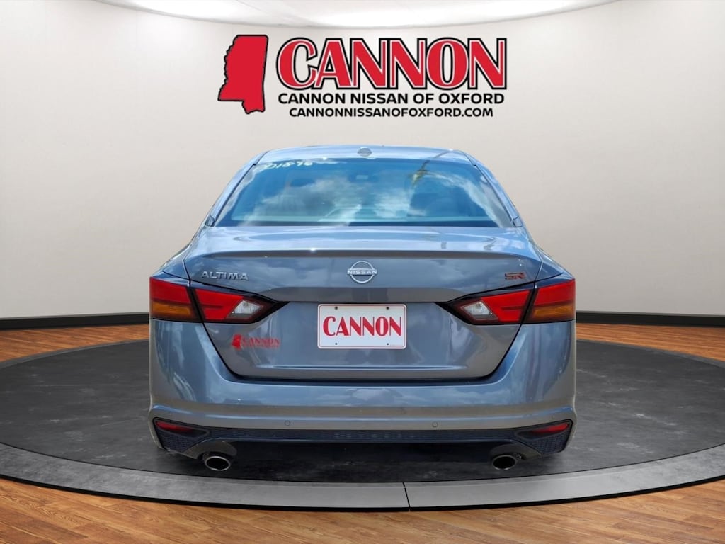Used 2024 Nissan Altima 2.5 SR Sedan