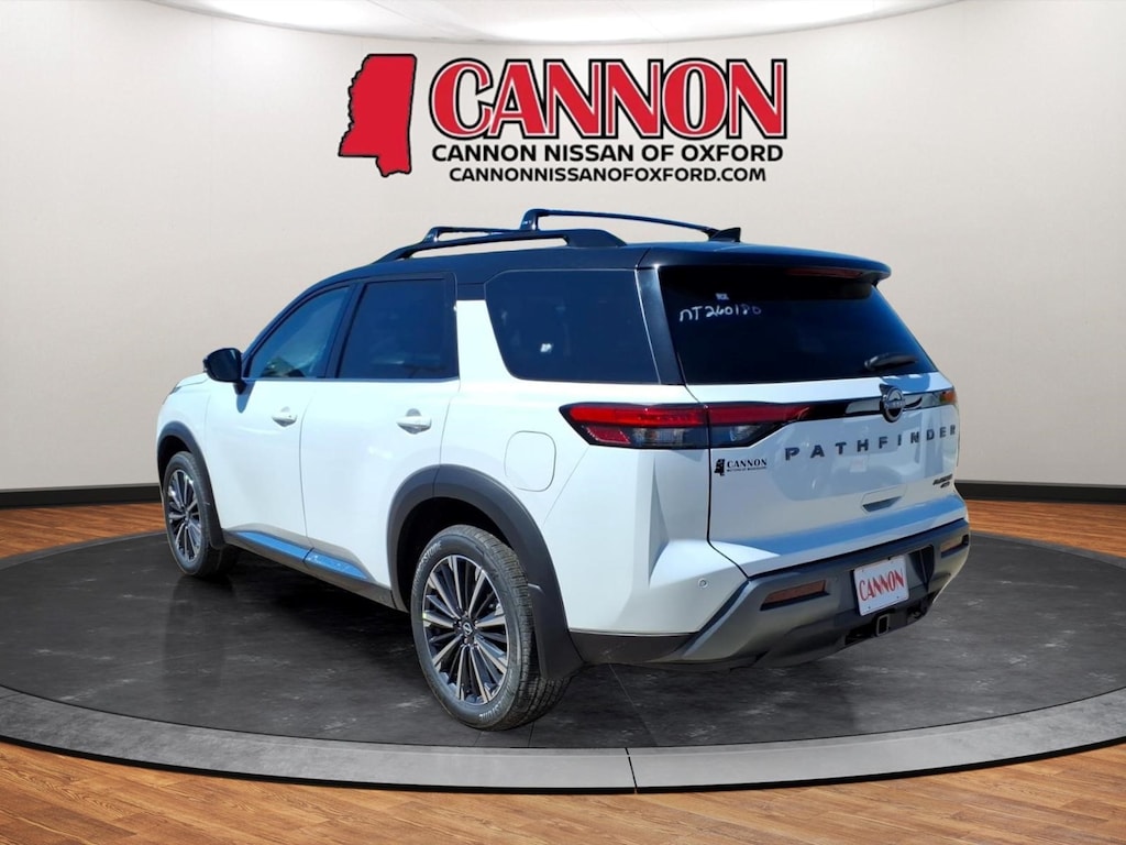New 2026 Nissan Pathfinder Platinum SUV