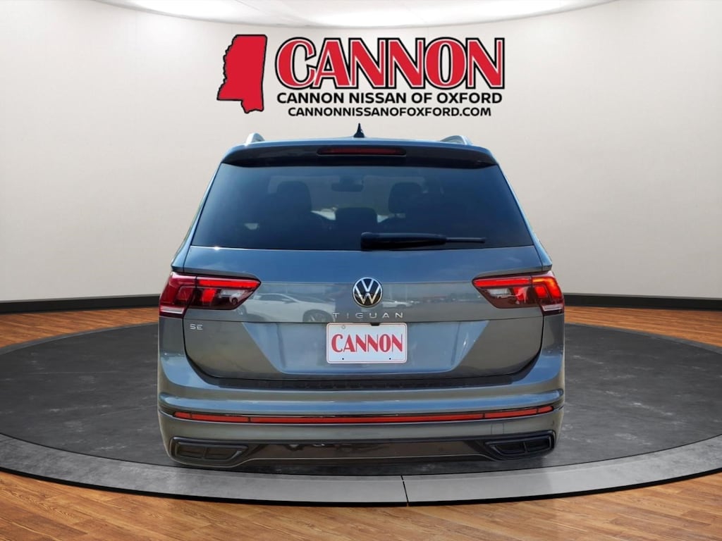 Used 2024 Volkswagen Tiguan 2.0T SE R-Line Black SUV