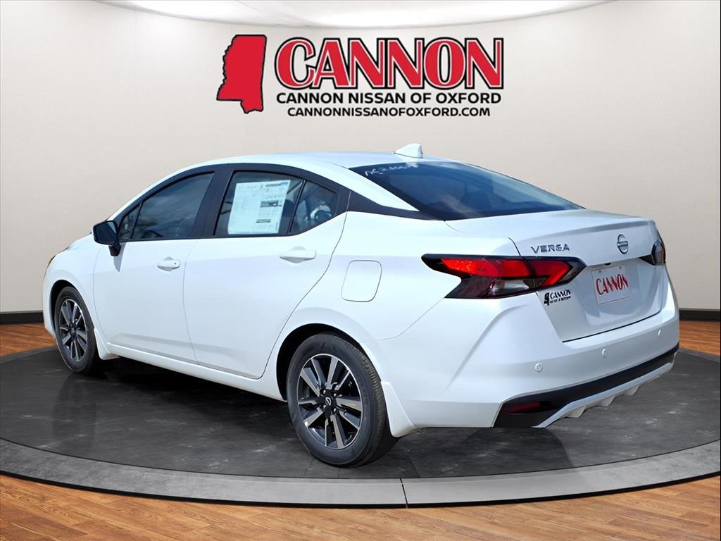 New 2025 Nissan Versa 1.6 SV Sedan