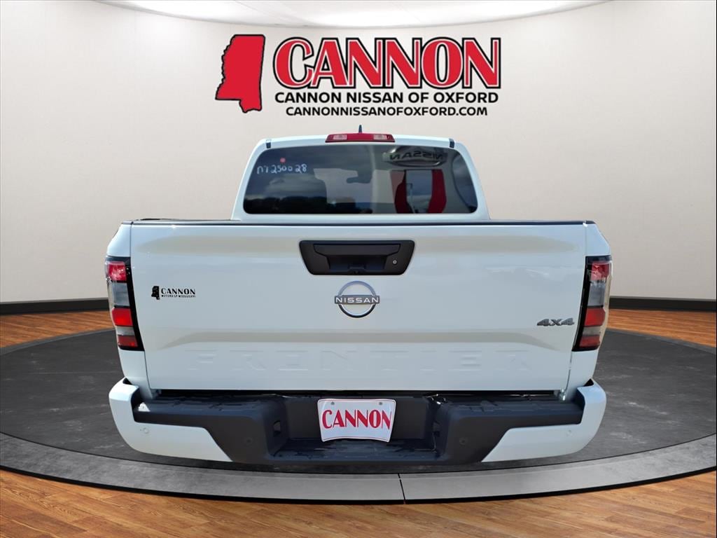 New 2025 Nissan Frontier SV Truck Crew Cab