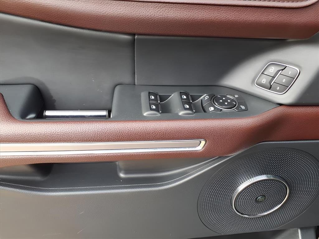 2024 Ford Expedition Limited - Photo 15