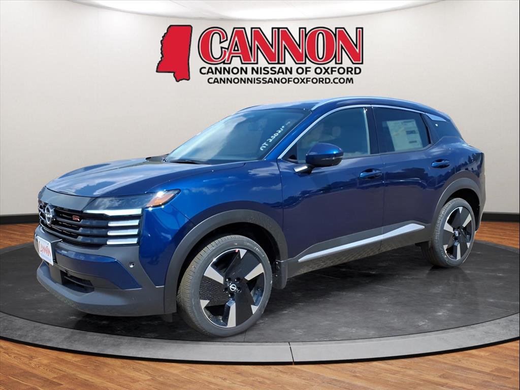 2025 Nissan Kicks SR's photo