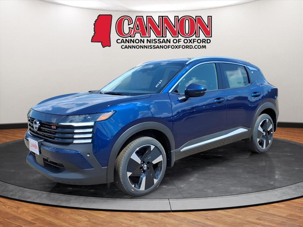 2025 Nissan Kicks SR's photo