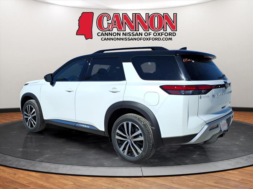 New 2025 Nissan Pathfinder Platinum SUV