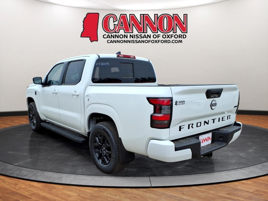 New 2026 Nissan Frontier SV Truck Crew Cab