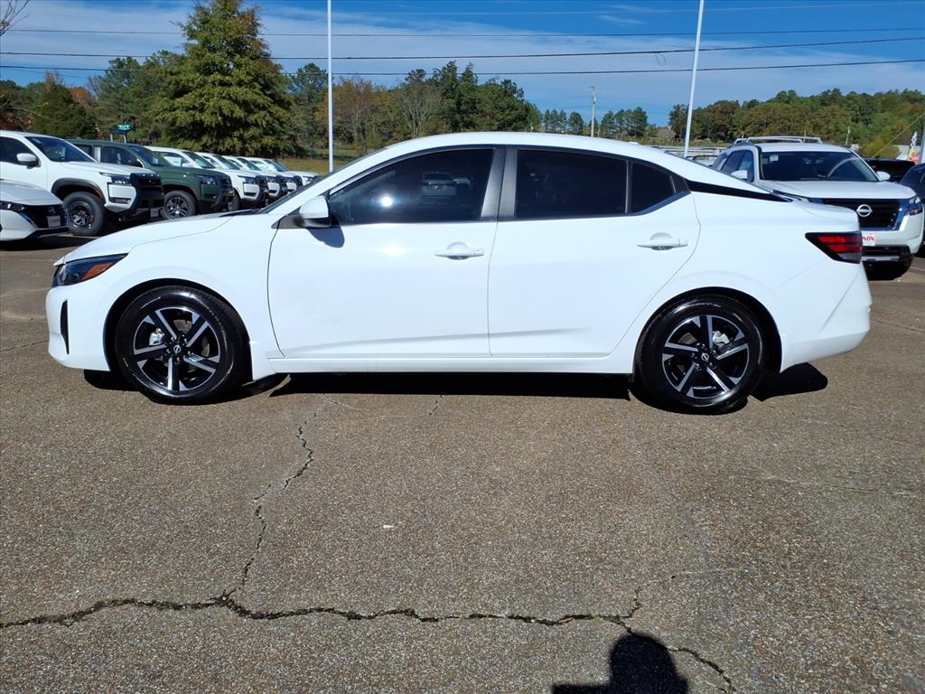 2024 Nissan Sentra SV photo 2