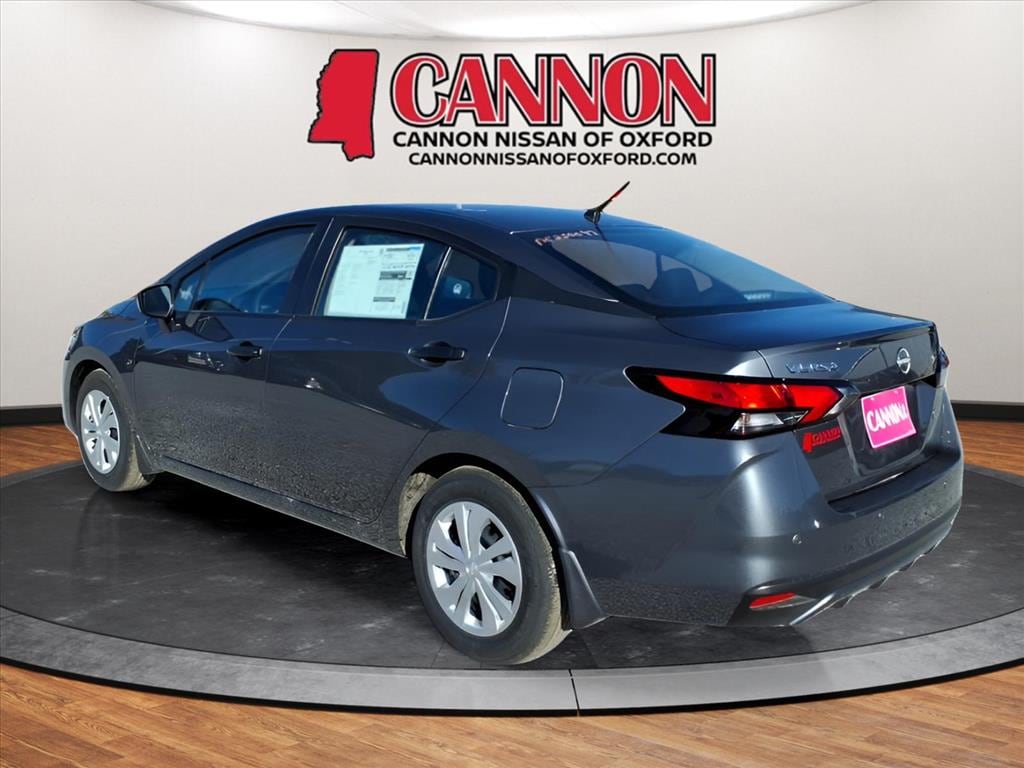 New 2025 Nissan Versa 1.6 S Sedan