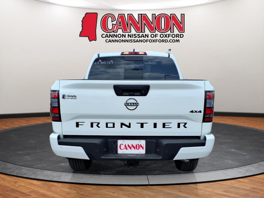 New 2026 Nissan Frontier SV Truck Crew Cab