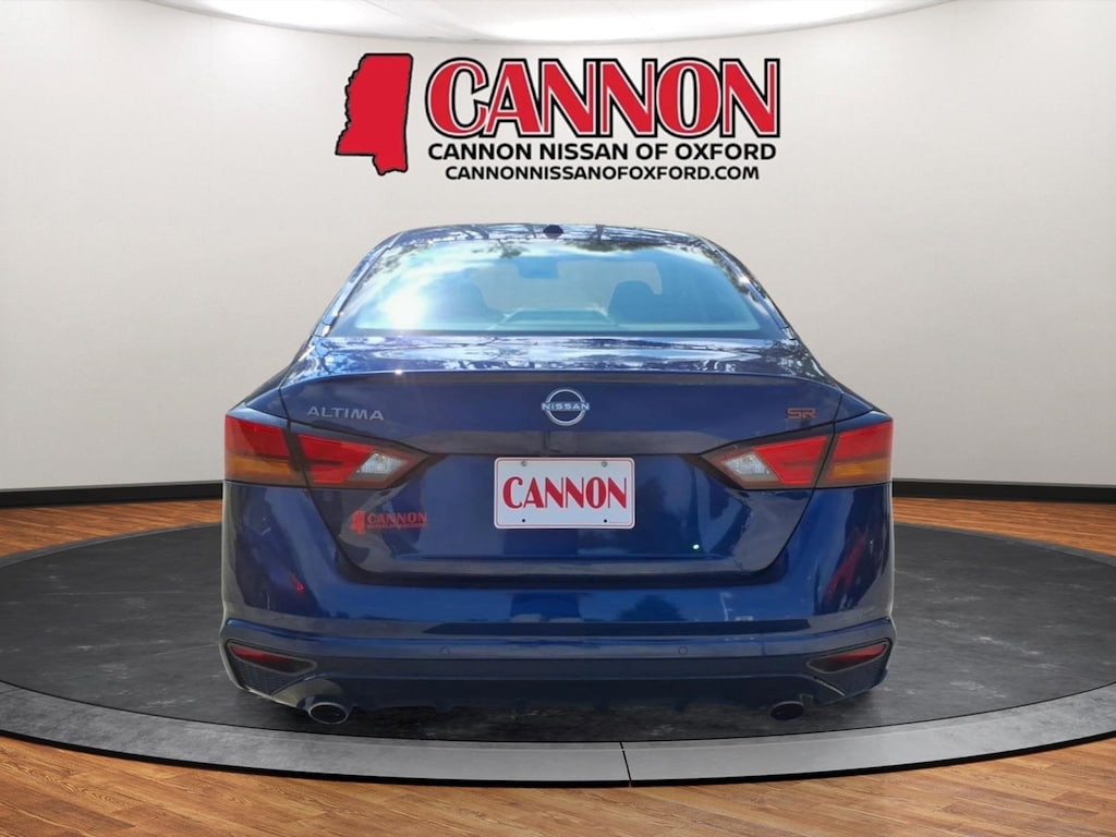 Used 2024 Nissan Altima 2.5 SR Sedan
