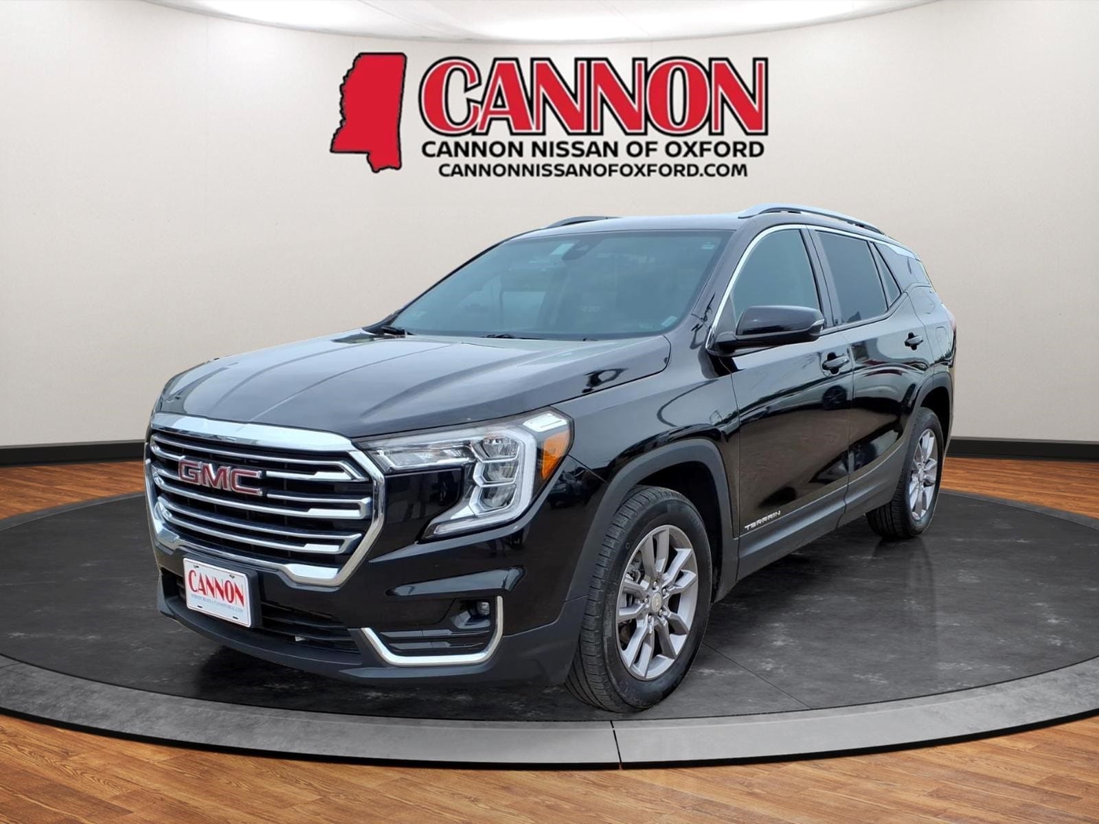 2024 GMC Terrain SLT AWD's photo