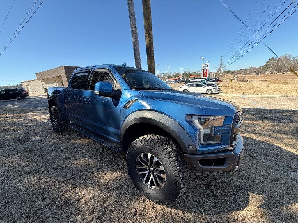 2019 Ford F-150 Raptor photo 3