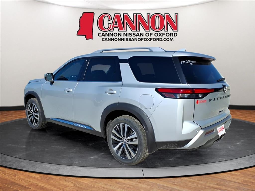 New 2025 Nissan Pathfinder Platinum SUV