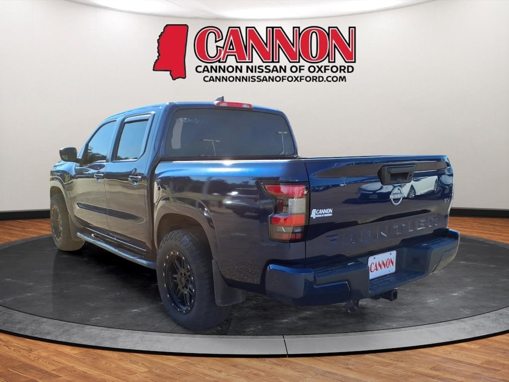 Used 2022 Nissan Frontier SV Truck Crew Cab