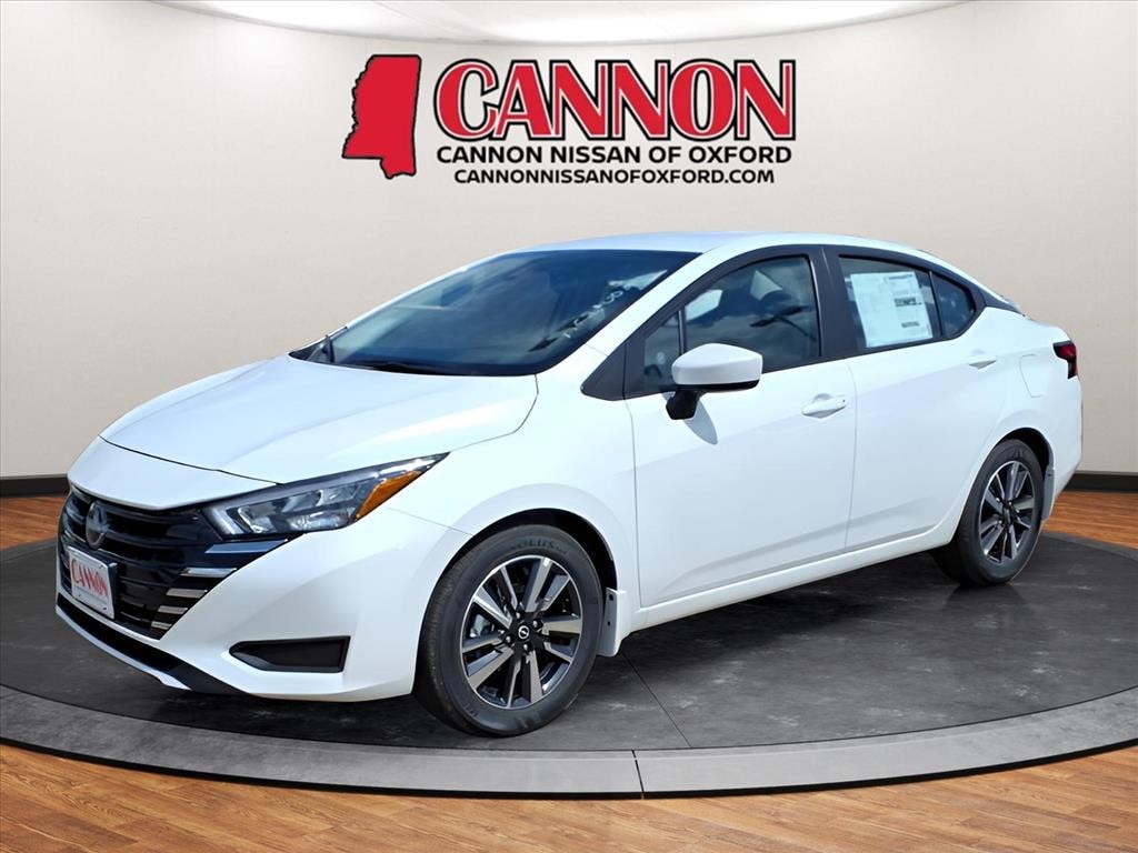 New 2025 Nissan Versa 1.6 SV Sedan