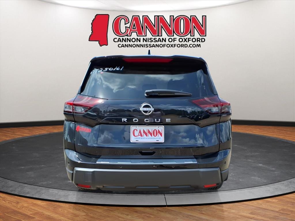 New 2025 Nissan Rogue SV SUV