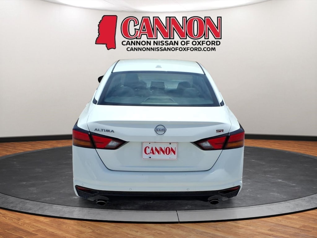 Used 2024 Nissan Altima 2.5 SR Sedan