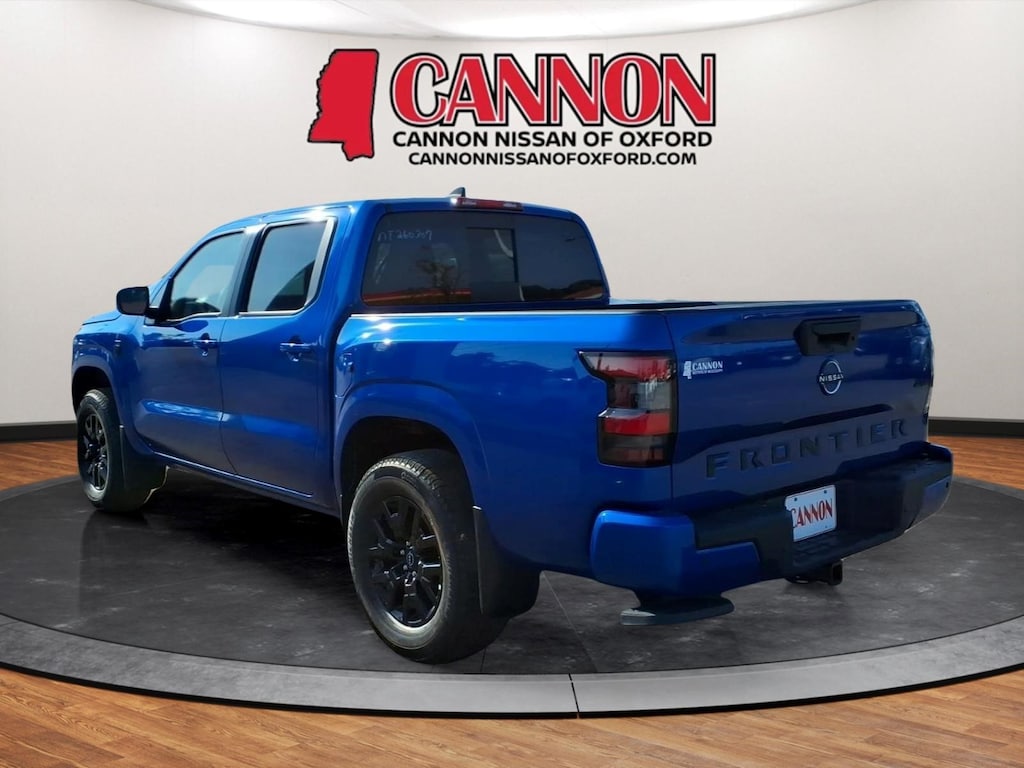 New 2026 Nissan Frontier SV Truck Crew Cab