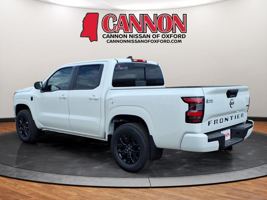 New 2026 Nissan Frontier SV Truck Crew Cab