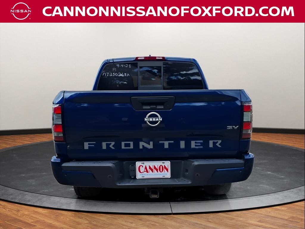 2022 Nissan Frontier SV photo 4