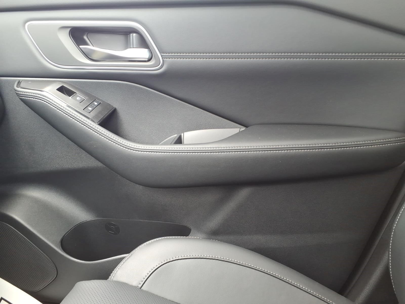 2026 Nissan Rogue Platinum - Photo 22