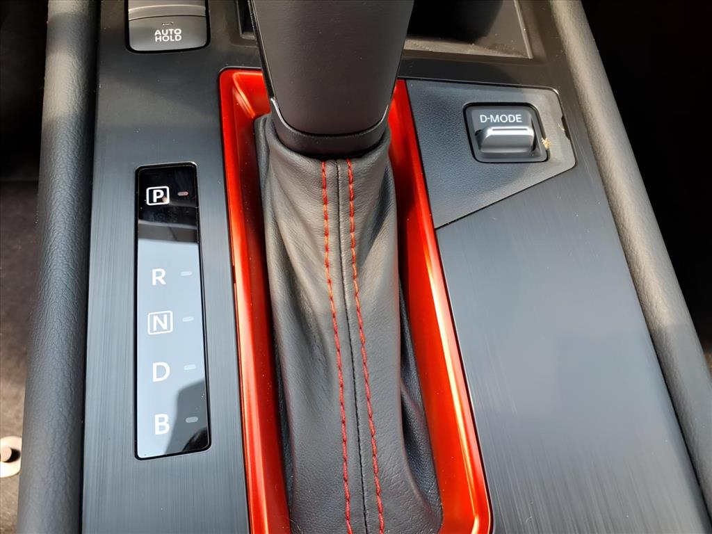 2025 Nissan Kicks SR - Photo 22