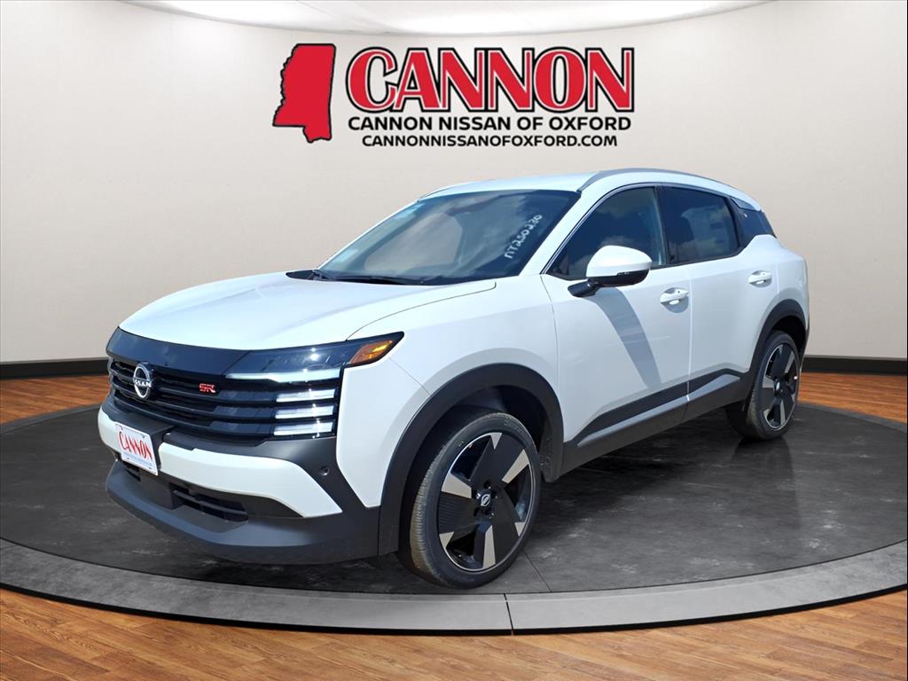 2025 Nissan Kicks SR's photo