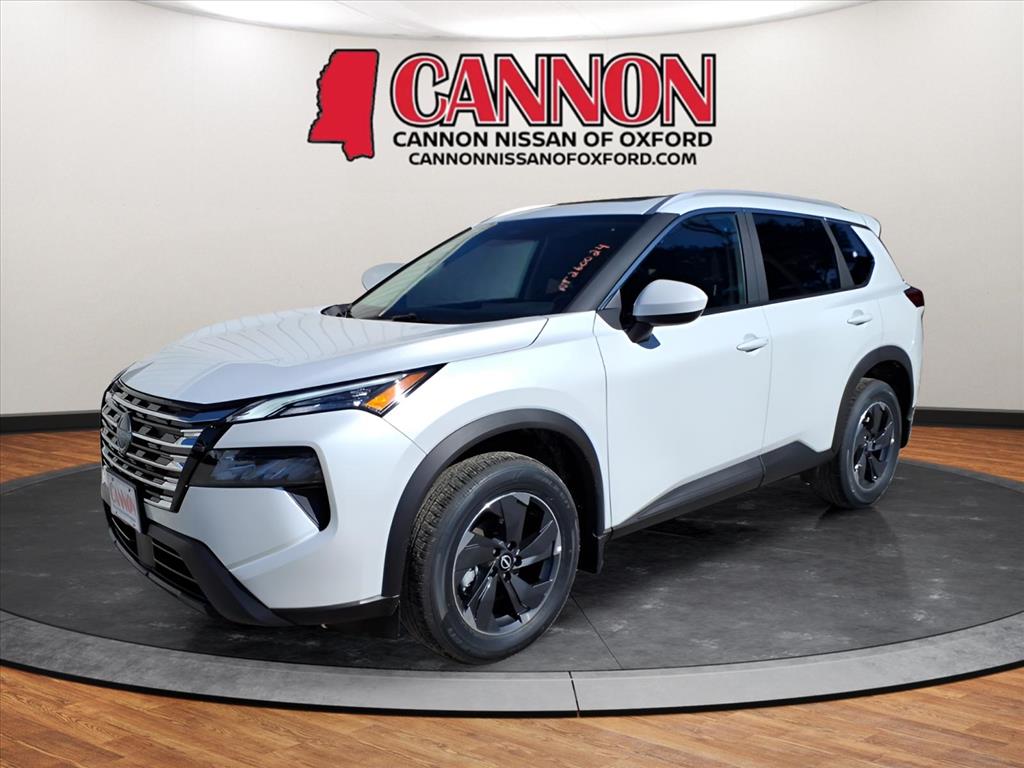 2026 Nissan Rogue SV's photo