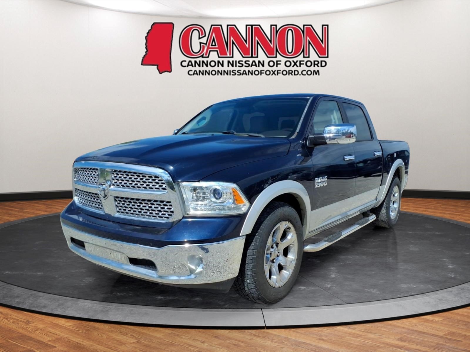 2017 RAM 1500 Laramie Crew Cab 5'7's photo