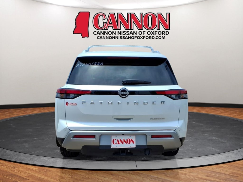 Used 2025 Nissan Pathfinder Platinum SUV